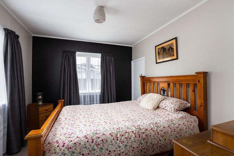 Photo of property in 317 Frankley Road, Ferndale, New Plymouth, 4310