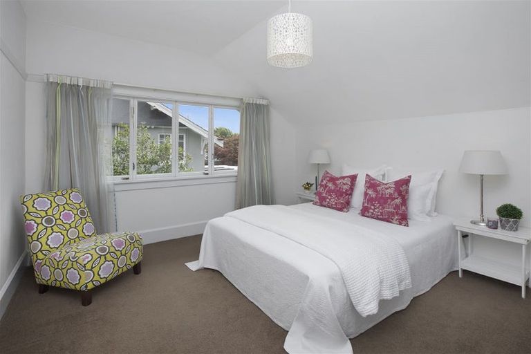 Photo of property in 150 Clyde Road, Burnside, Christchurch, 8053