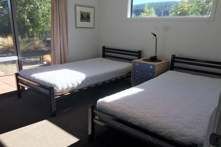 Photo of property in 11 Bob Lee Place, Wanaka, 9305