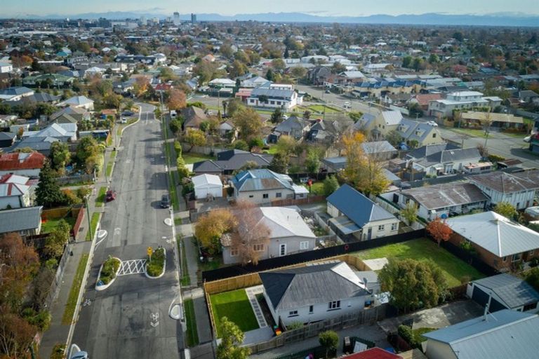 Photo of property in 25 Wellington Street, Phillipstown, Christchurch, 8011