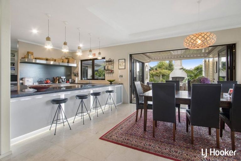 Photo of property in 129 Koutunui Road, Athenree, Katikati, 3177