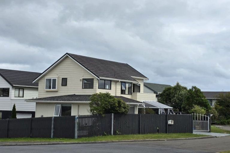 Photo of property in 1 Thurso Grove, Papakowhai, Porirua, 5024