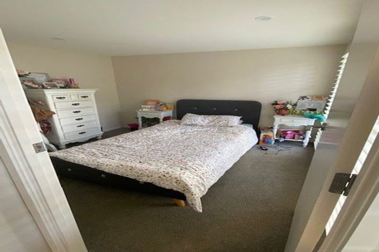 Photo of property in 8 Dodson Avenue, Milford, Auckland, 0620