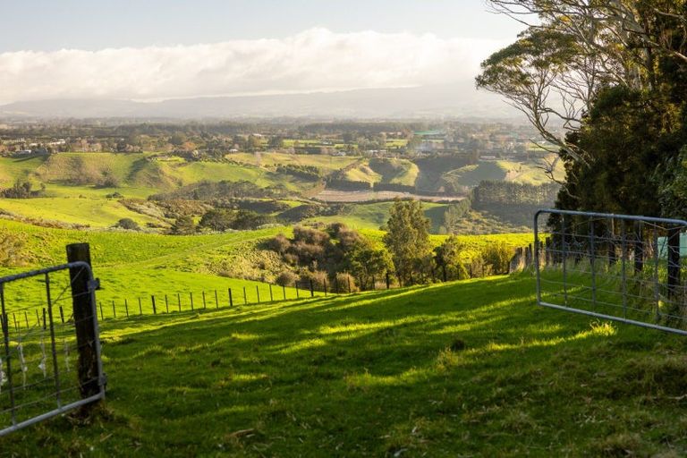 Photo of property in 956 Upper Ohauiti Road, Ohauiti, Tauranga, 3173