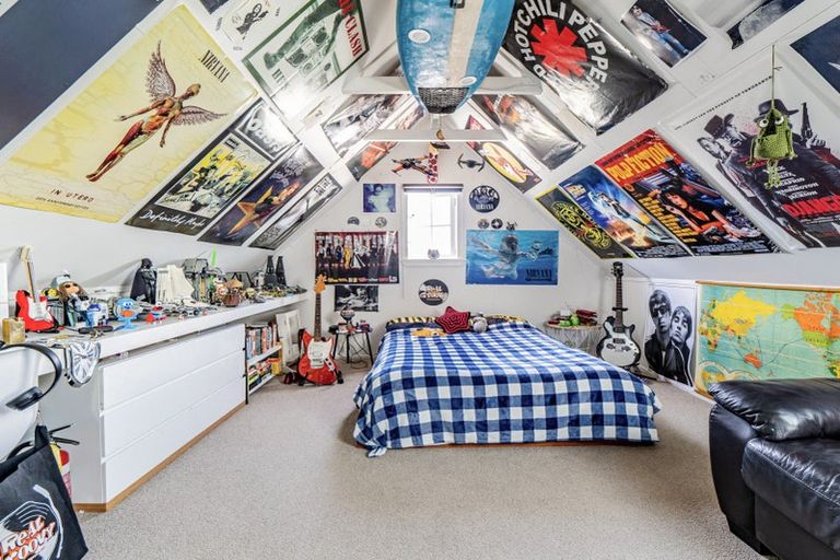 Photo of property in 38 Waiwaka Terrace, Strandon, New Plymouth, 4312