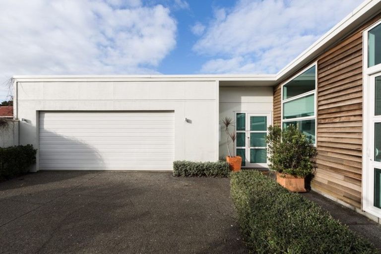 Photo of property in 22 Richmond Street, Waitara, 4320