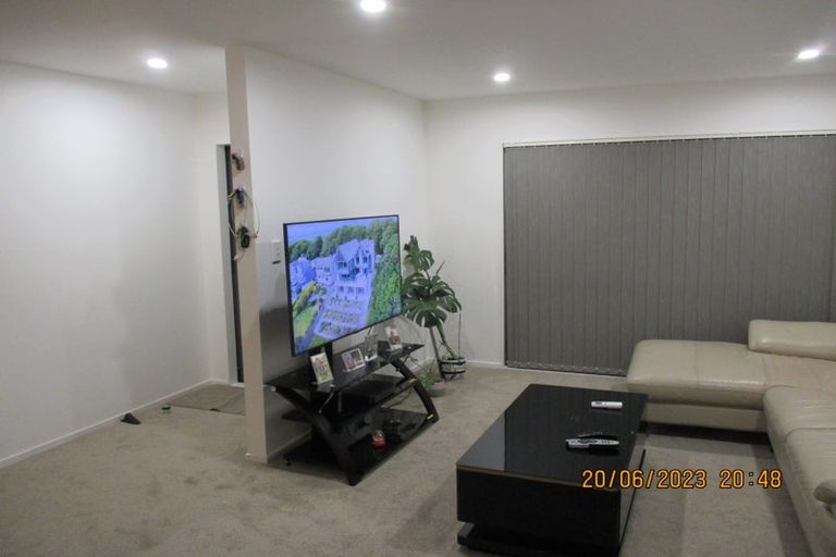 Photo of property in 47b Soaring Bird Drive, Takanini, 2112