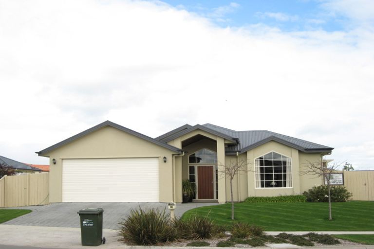 Photo of property in 22 Russell Robertson Drive, Havelock North, 4130