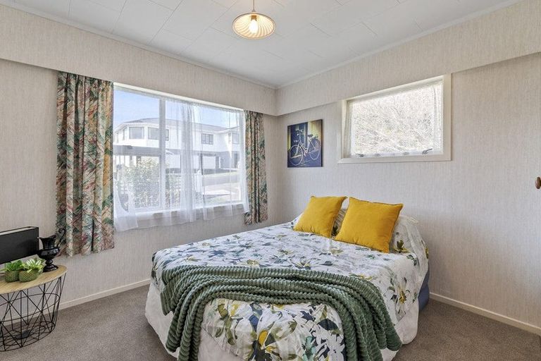 Photo of property in 7 Silby Street, Waitara, 4320