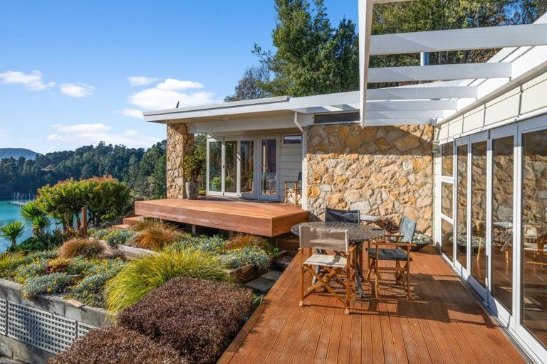 Photo of property in 2c Marama Terrace, Diamond Harbour, Lyttelton, 8971