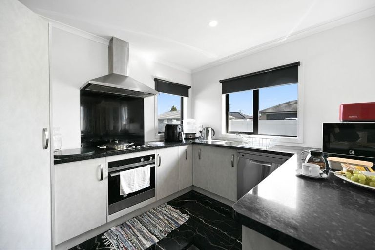 Photo of property in 29 Waikai Close, Ruakura, Hamilton, 3214