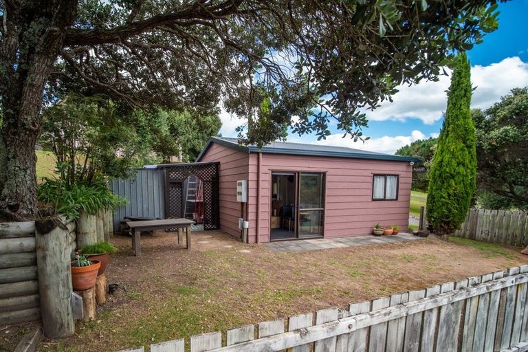 Photo of property in 64 Cheviot Street, Mangawhai Heads, Mangawhai, 0505