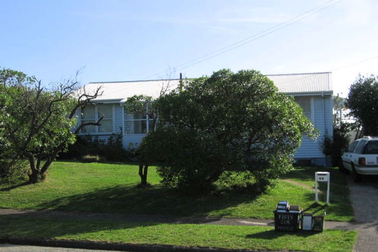 Photo of property in 56 Matatiro Street, Titahi Bay, Porirua, 5022