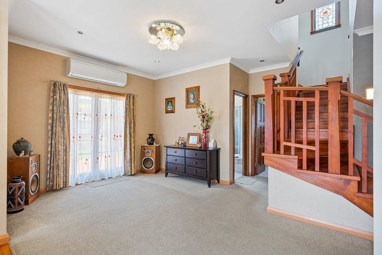 Photo of property in 192 Cambridge Terrace, Naenae, Lower Hutt, 5011
