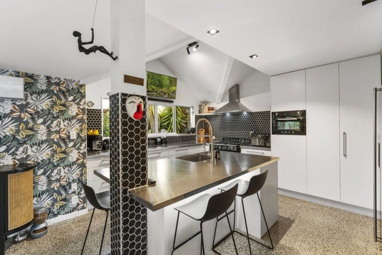 Photo of property in 199 Papamoa Beach Road, Papamoa Beach, Papamoa, 3118