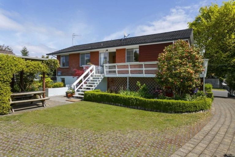 Photo of property in 6 Kotare Street, Hilltop, Taupo, 3330