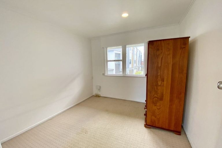 Photo of property in 128 Gillies Avenue, Taupo, 3330