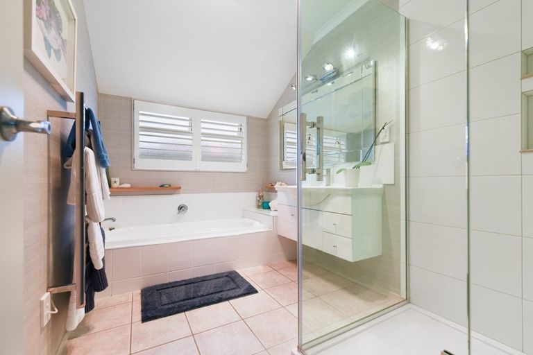 Photo of property in 21 Merlin Close, Huntington, Hamilton, 3210