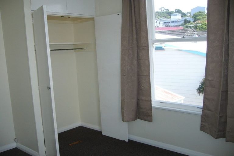 Photo of property in 78 Tasman Street, Mount Cook, Wellington, 6021