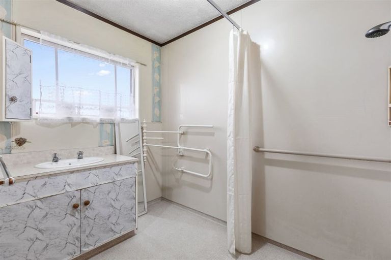 Photo of property in 8/19 Oxford Street, Te Puke, 3119