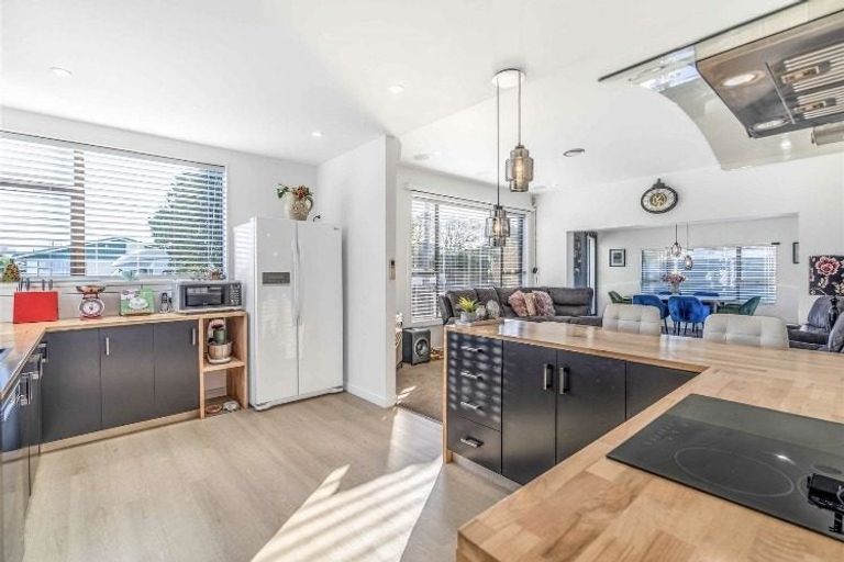 Photo of property in 75 Harvey Street, Grasmere, Invercargill, 9810