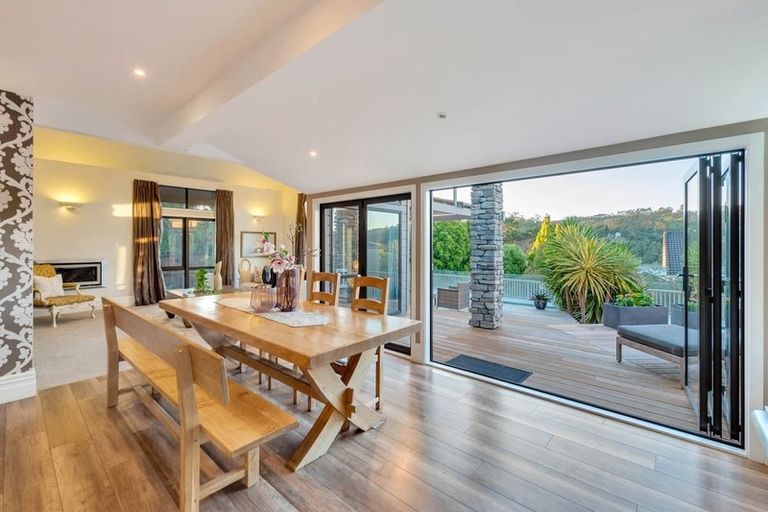 Photo of property in 23 Waipuia Place, Greenhithe, Auckland, 0632