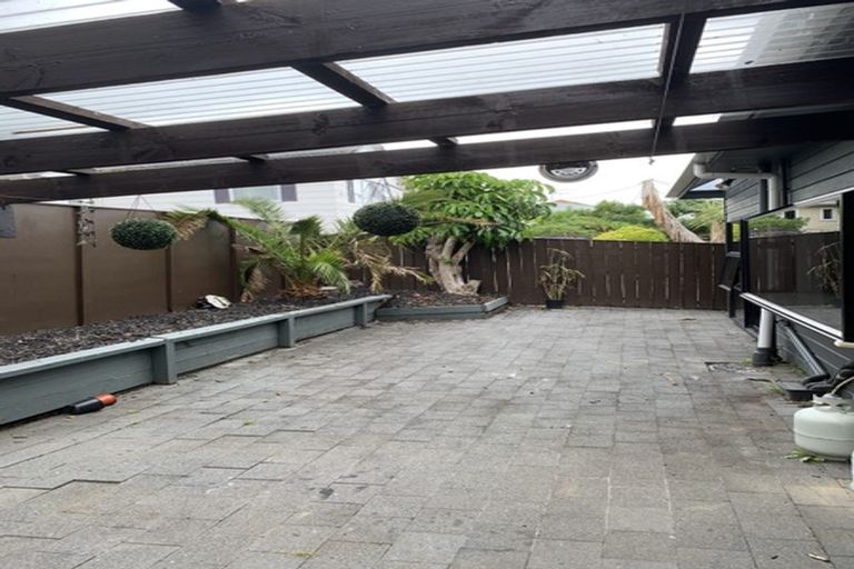 Photo of property in 1/25 Belmont Terrace, Milford, Auckland, 0620