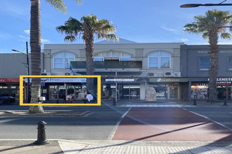 Photo of property in 120 Gladstone Road North, Mosgiel, 9024