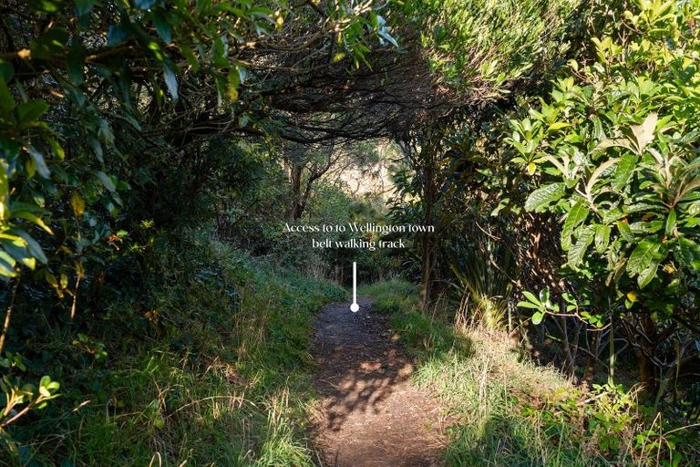 Photo of property in 4/308 Oriental Parade, Oriental Bay, Wellington, 6011