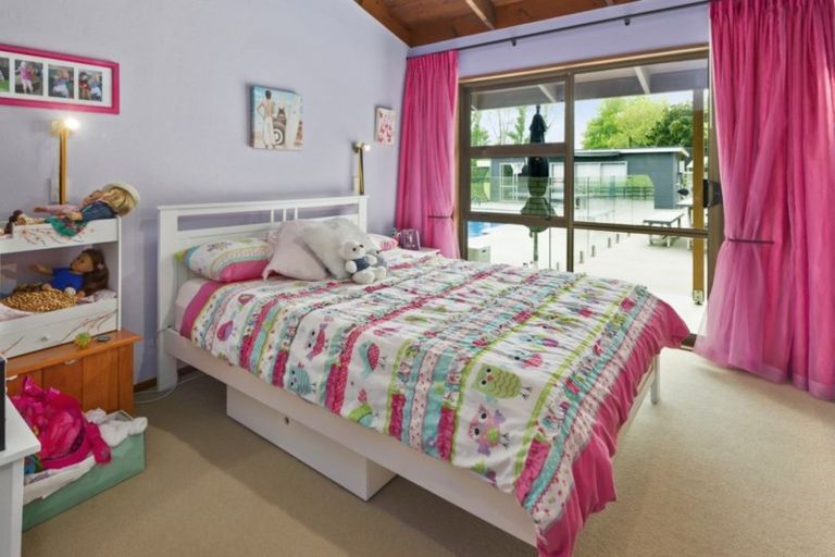 Photo of property in 73 Logan Road, Buckland, Pukekohe, 2677