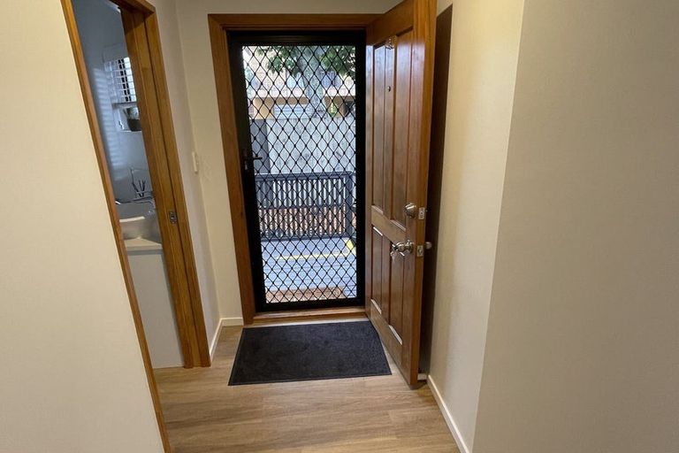 Photo of property in 812 Dominion Road, Mount Eden, Auckland, 1024