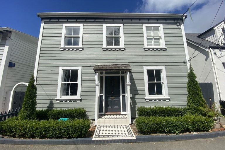 Photo of property in 247 Tinakori Road, Thorndon, Wellington, 6011