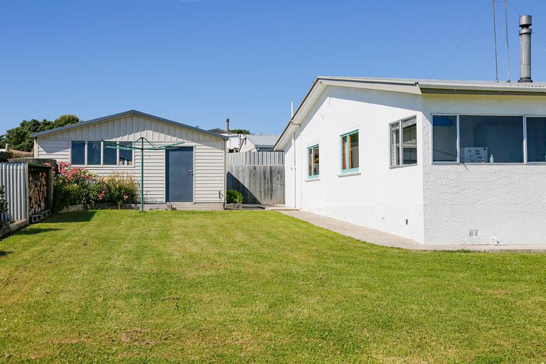 Photo of property in 15 Anderson Street, Kakanui, Oamaru, 9495
