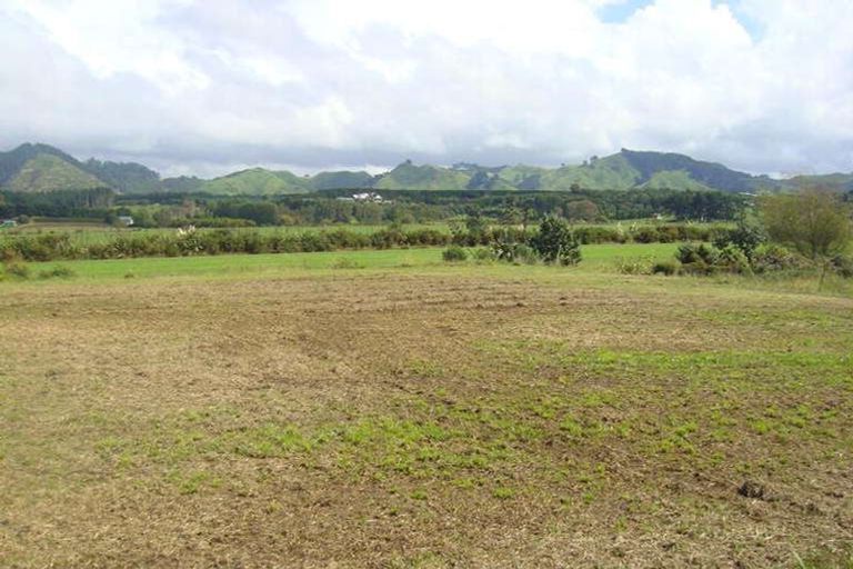 Photo of property in 35 Reel Road, Waihi Beach, 3611