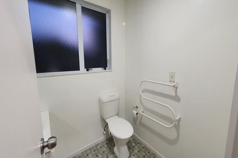 Photo of property in 2/13 Allard Street, Edgeware, Christchurch, 8013