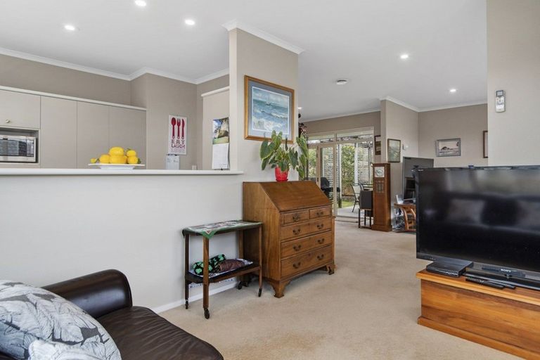 Photo of property in 5 Donnington Place, Bethlehem, Tauranga, 3110