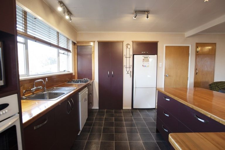 Photo of property in 64 Great North Road, Winton, 9720