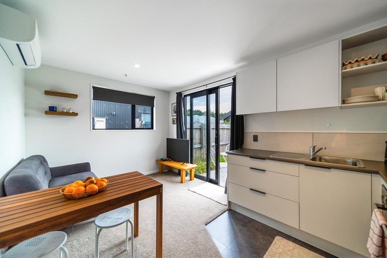 Photo of property in 8 Mulbury Way, Lower Shotover, Queenstown, 9304