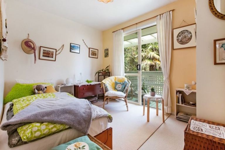 Photo of property in 105 Cable Bay Block Road, Cable Bay, 0420