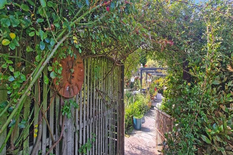 Photo of property in 197 Makirikiri Road, Marton, 4787