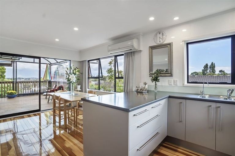 Photo of property in 50 O'halloran Road, Howick, Auckland, 2014