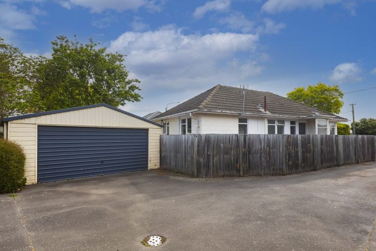 Photo of property in 142 Grahams Road, Burnside, Christchurch, 8053