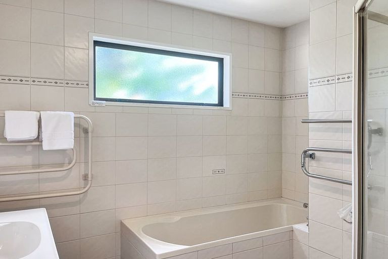 Photo of property in 5 Hallewell Road, Twizel, 7901