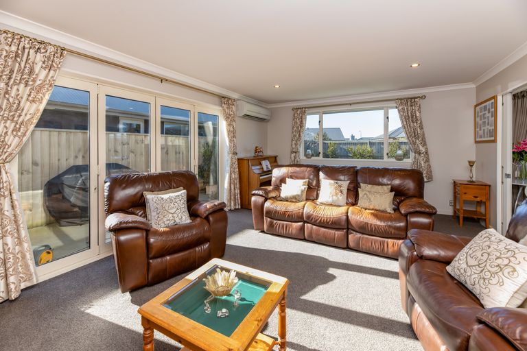 Photo of property in 52 Beaumont Drive, Rolleston, 7614