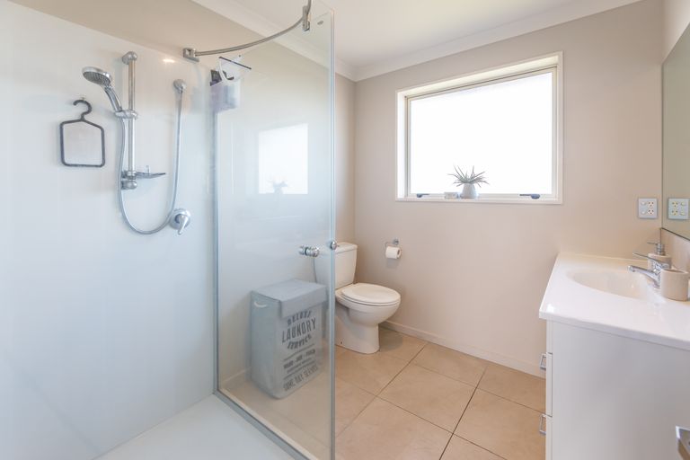 Photo of property in 52 Beaumont Drive, Rolleston, 7614