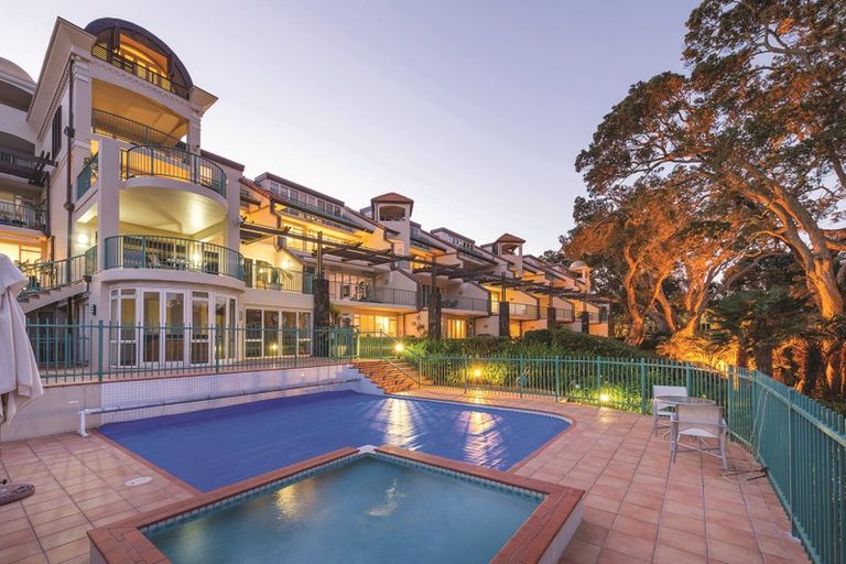 Photo of property in The Sands Apartments, 10/47 The Strand, Takapuna, Auckland, 0622