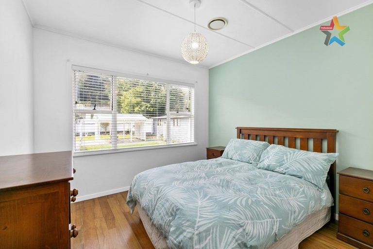 Photo of property in 69 Peel Place, Wainuiomata, Lower Hutt, 5014