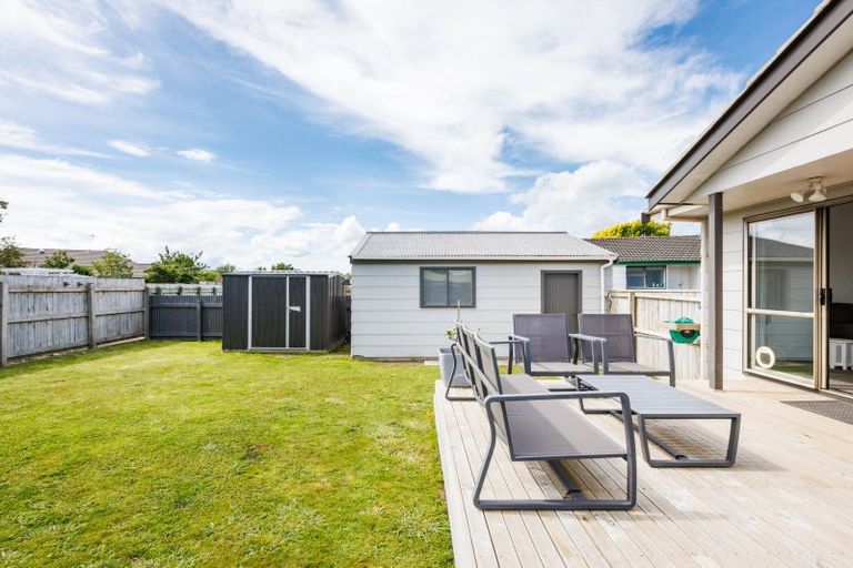 Photo of property in 25 Chelmarsh Place, Highbury, Palmerston North, 4412