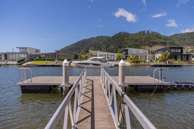 Photo of property in 112 Motu Hei, Pauanui, Hikuai, 3579