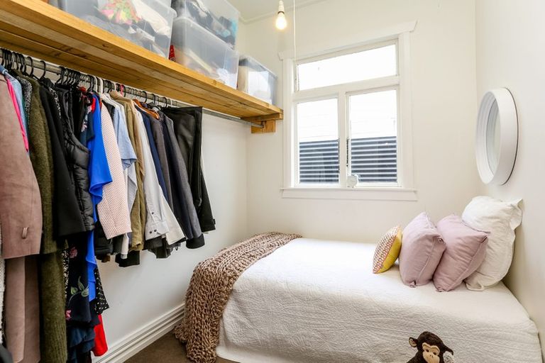 Photo of property in 94 Hine Street, New Plymouth, 4310